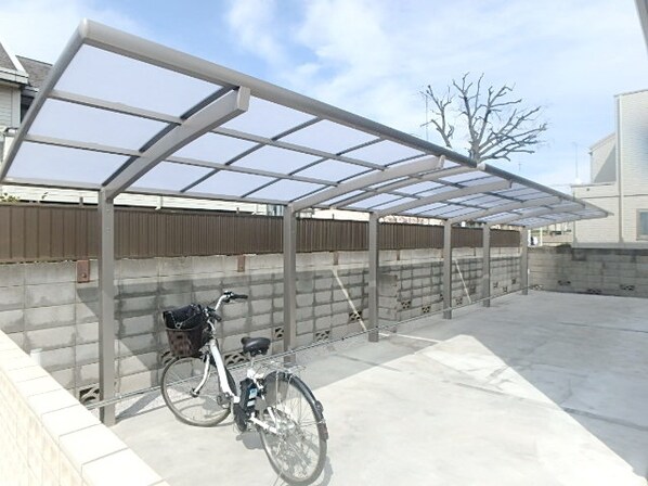 ルナマリア国立Aの物件内観写真